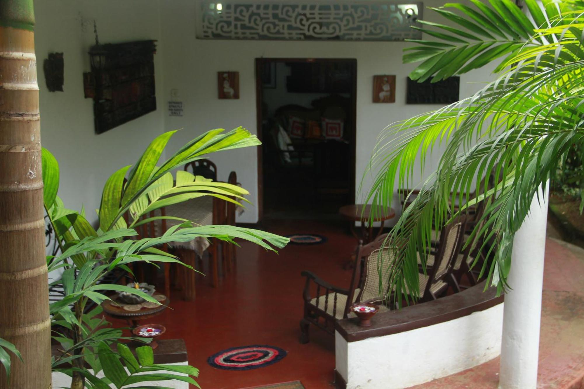 Traditional Kandyan House Room photo